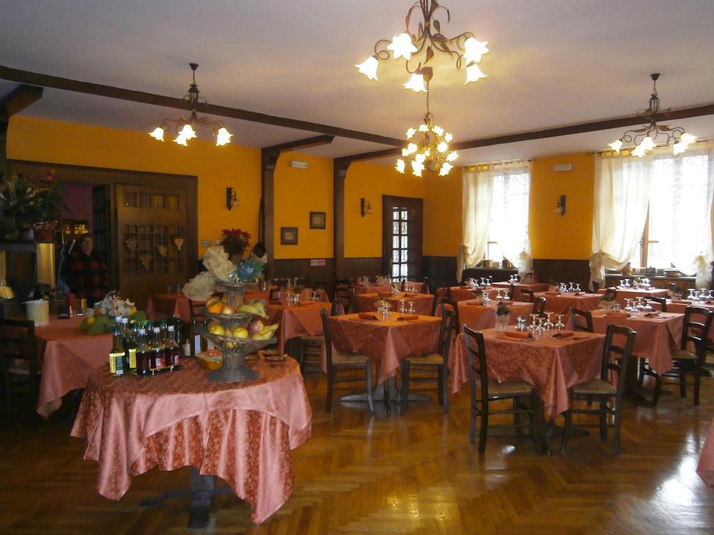 Nuovo Hotel Tripoli Settimo Vittone Екстериор снимка